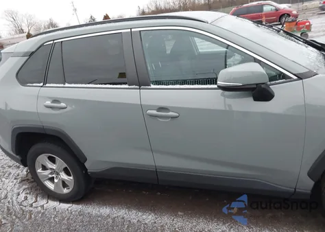 2021 Toyota Rav4 Xle from USA, damaged, VIN 2T3P1RFV9MW179059